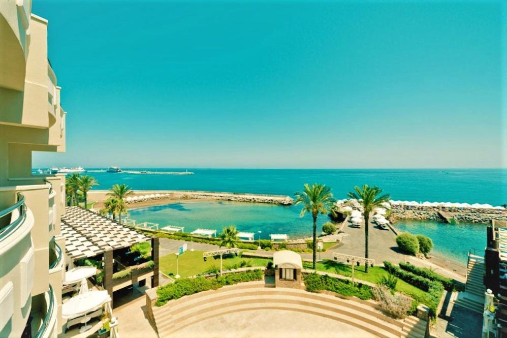 Vuni Palace Luxury Resort & Beach & Casino Kyrenia  Exterior photo